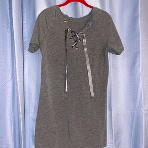 3/$25 Gray v-neck long shirt